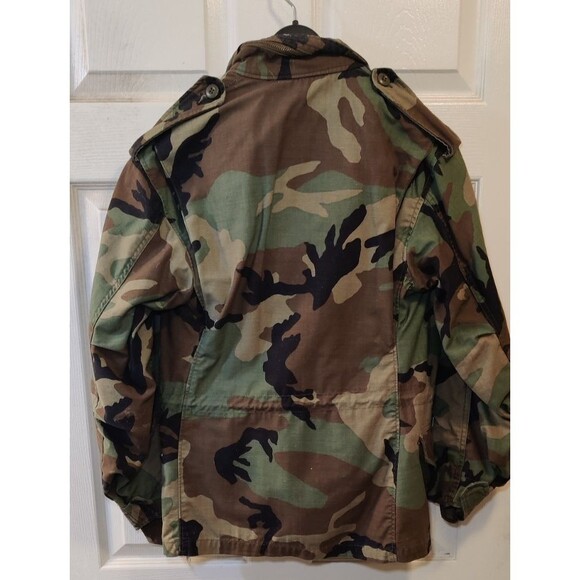 Military Coat Cold Weather Field Jacket Woodland Camo Size Extra Small-Short - Picture 2 of 7